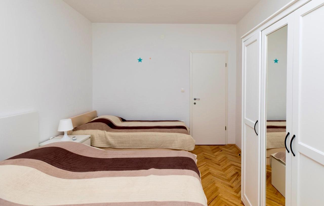 Apartments And Rooms Spiro Mimice Exterior foto