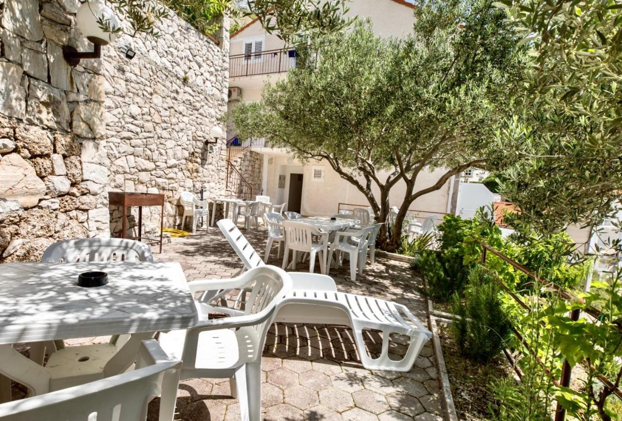 Apartments And Rooms Spiro Mimice Exterior foto